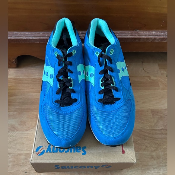 RELIST Like New men’s Saucony Shadow 5000 size 10.5 - Picture 2 of 5